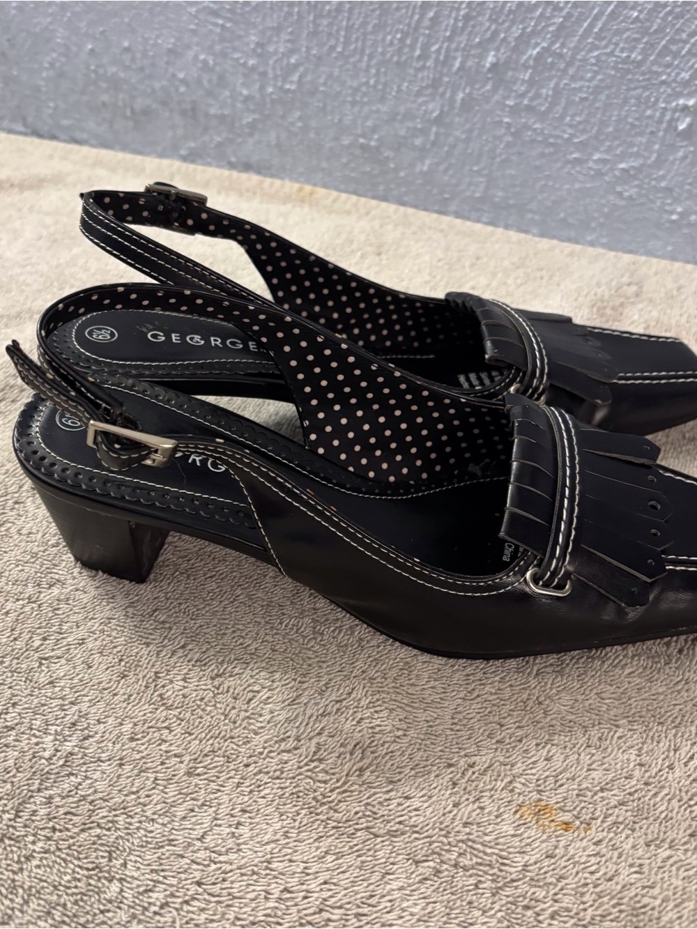 George Black Slingback Heels with Fringe and Contrast Stitching SZ 6.5 MARA